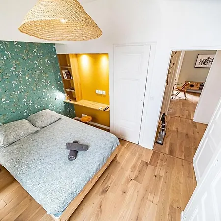 Apartment Le Petit Rochette - 2 Pers- Jean Mace Lyon